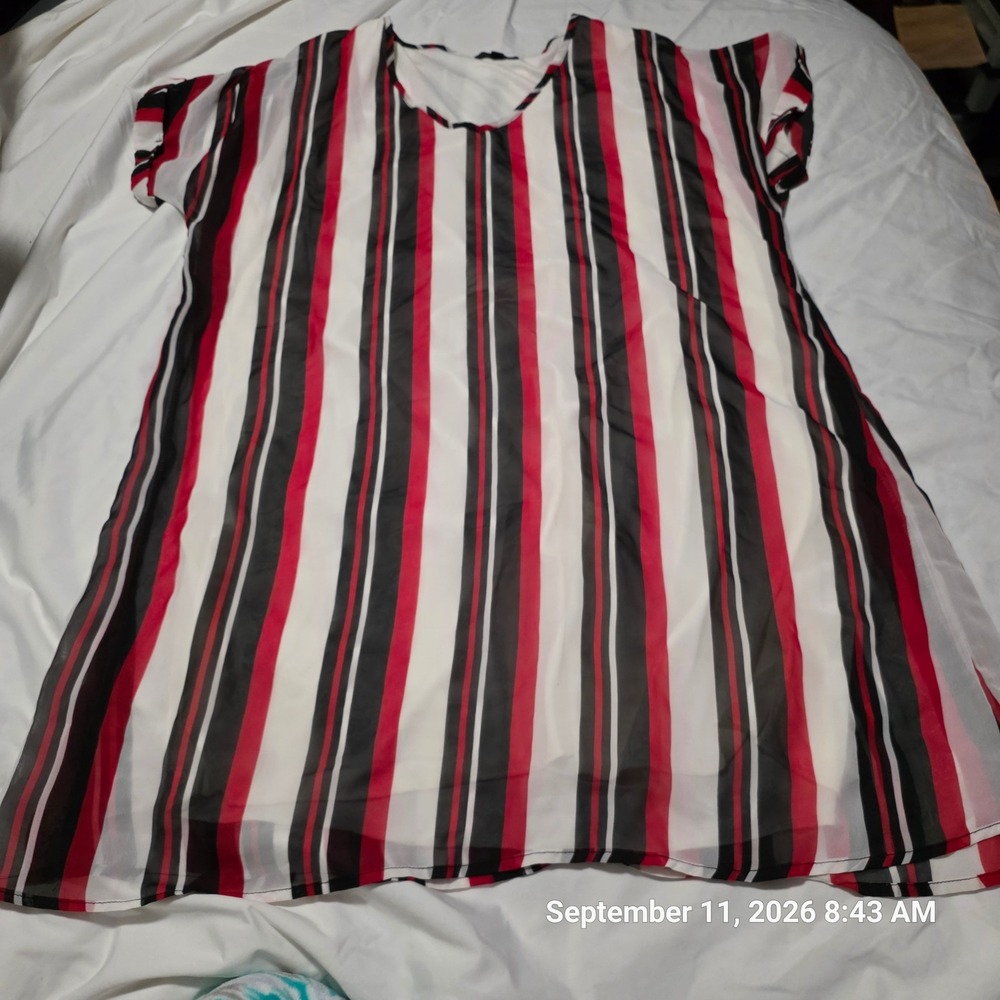 Signature Studio Womens XL Red Black White Striped Chiffon Tunic Top Short Slv